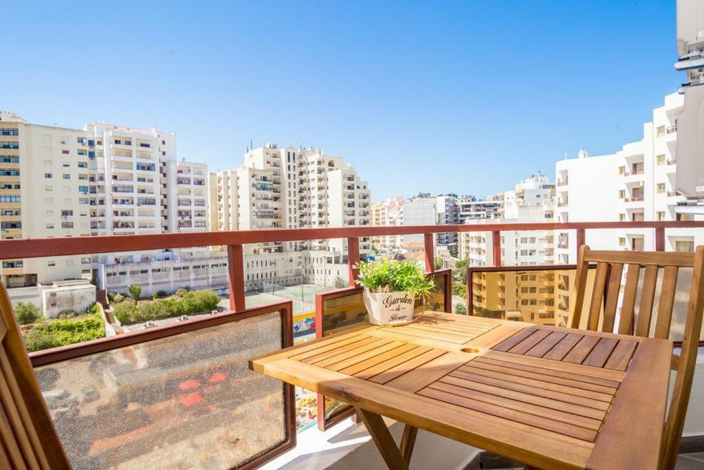 Luz Apartments Портиман Экстерьер фото